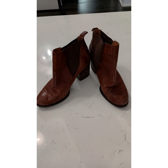 Softt Bryanne Chelsea ankle boot, leather size 8.5 women's pull on western, - Picture 3 of 8